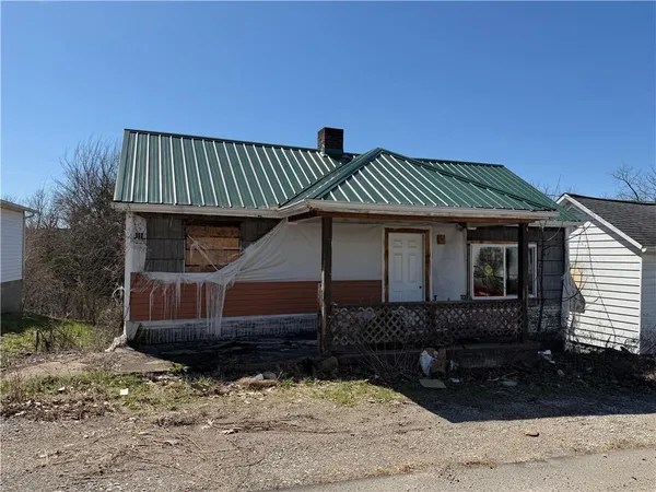 $30,000 | 1348 Paradise Avenue, Belle Vernon, PA 15012