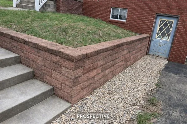 a view of outdoor space