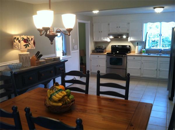 96 South Longyard Road Southwick, MA 01077 - Photo 2 of 30 Gallery Image 2