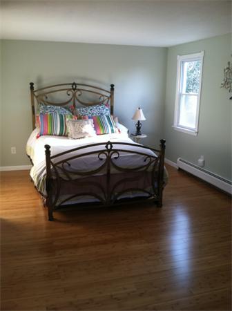96 South Longyard Road Southwick, MA 01077 - Photo 5 of 30 Gallery Image 5