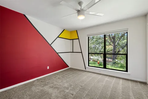 $699,500 | 1702 Deerfield Drive, Austin, TX 78741