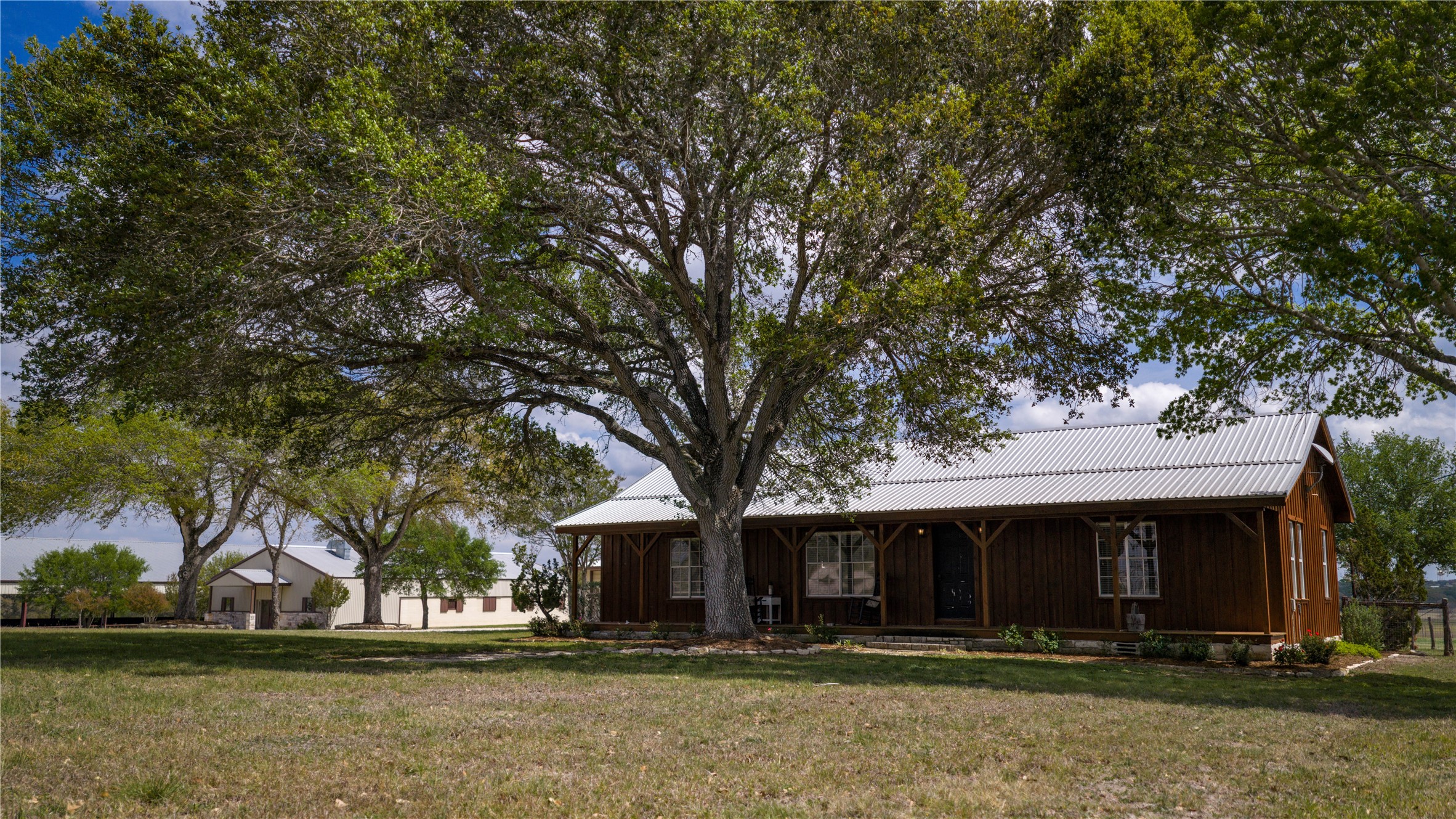 1119 Wolters Road Schulenburg, TX 78956 - Photo 12 of 39 a front view of a house with a yard