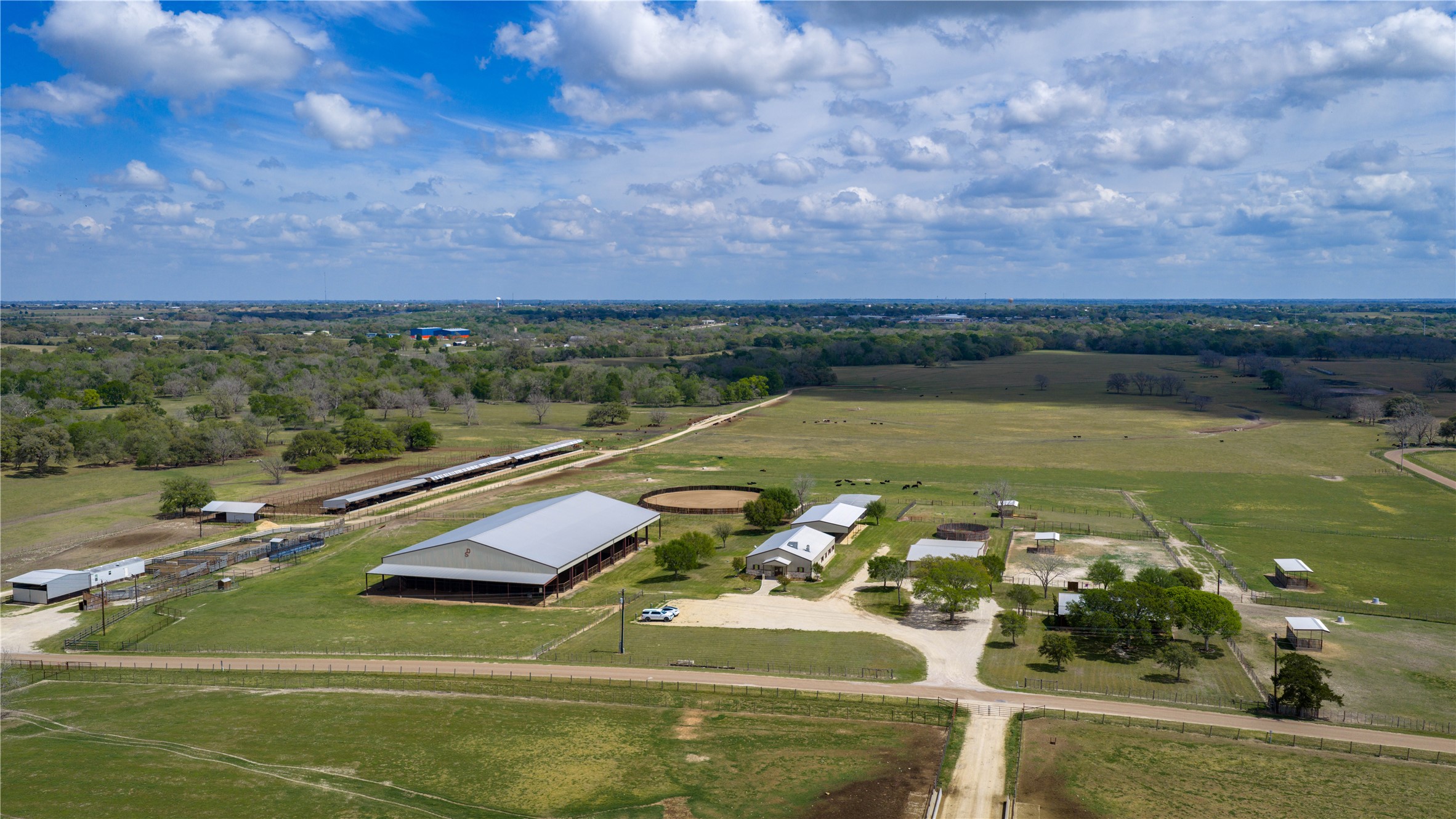 1119 Wolters Road Schulenburg, TX 78956 - Photo 33 of 39 a view of a city