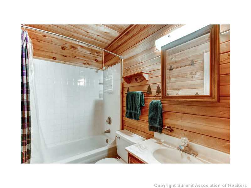 914 Range Road Breckenridge, CO 80424 - Photo 18 of 25 Bathroom.
