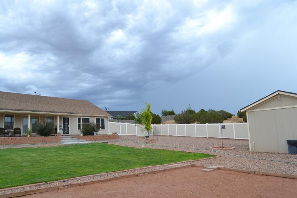 2772 Mason Ridge Road Show Low, AZ 85901 - Photo 37 of 51 a view of house and outdoor space