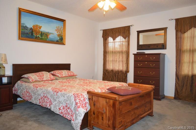 4490 Roberta Road Concord, NC 28027 - Photo 9 of 22 Gallery Image 9