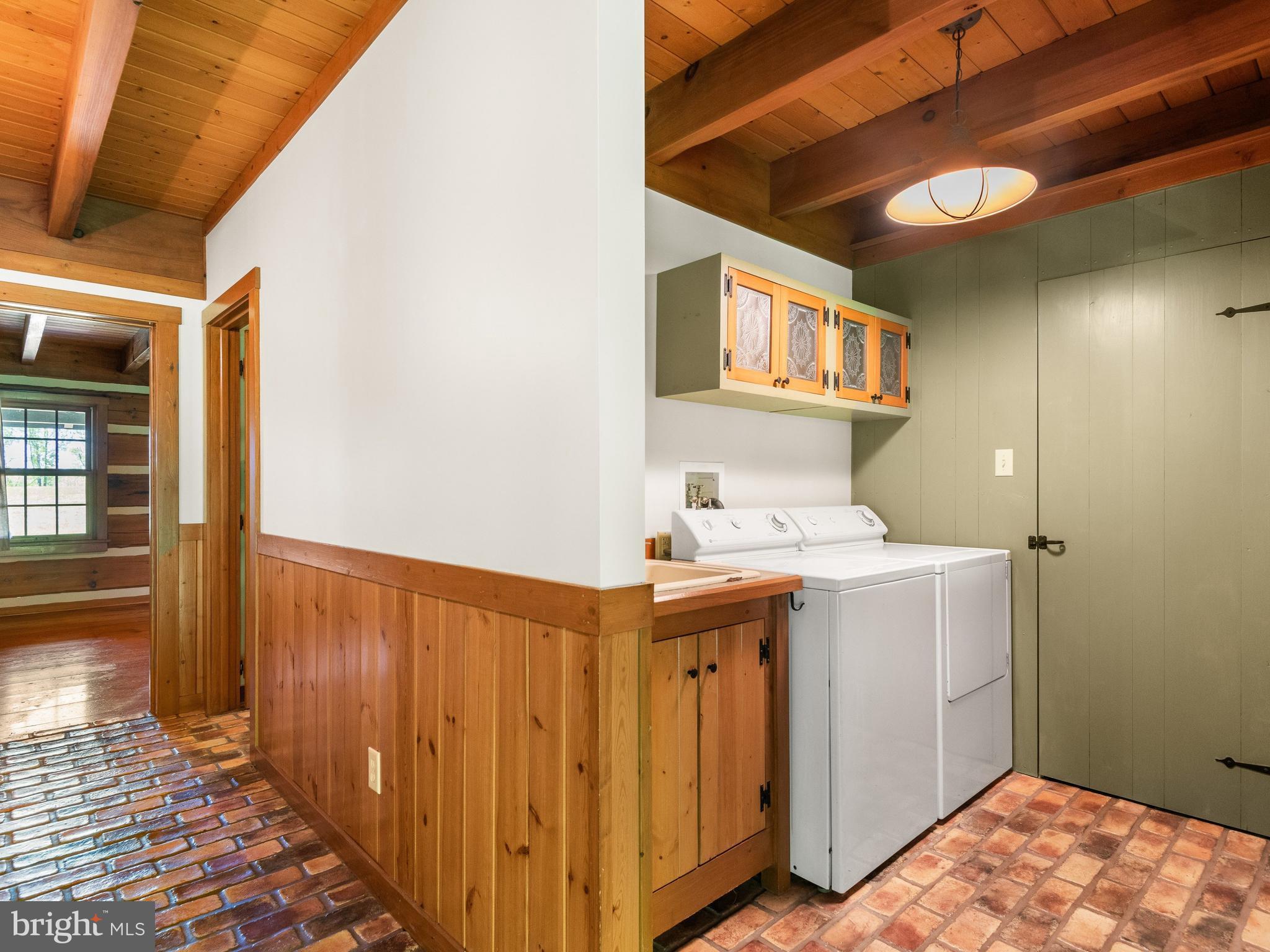 533 Mt Pleasant Road Pottstown, PA 19465 - Photo 23 of 109 Laundry/mud-RM looking to bath & BR