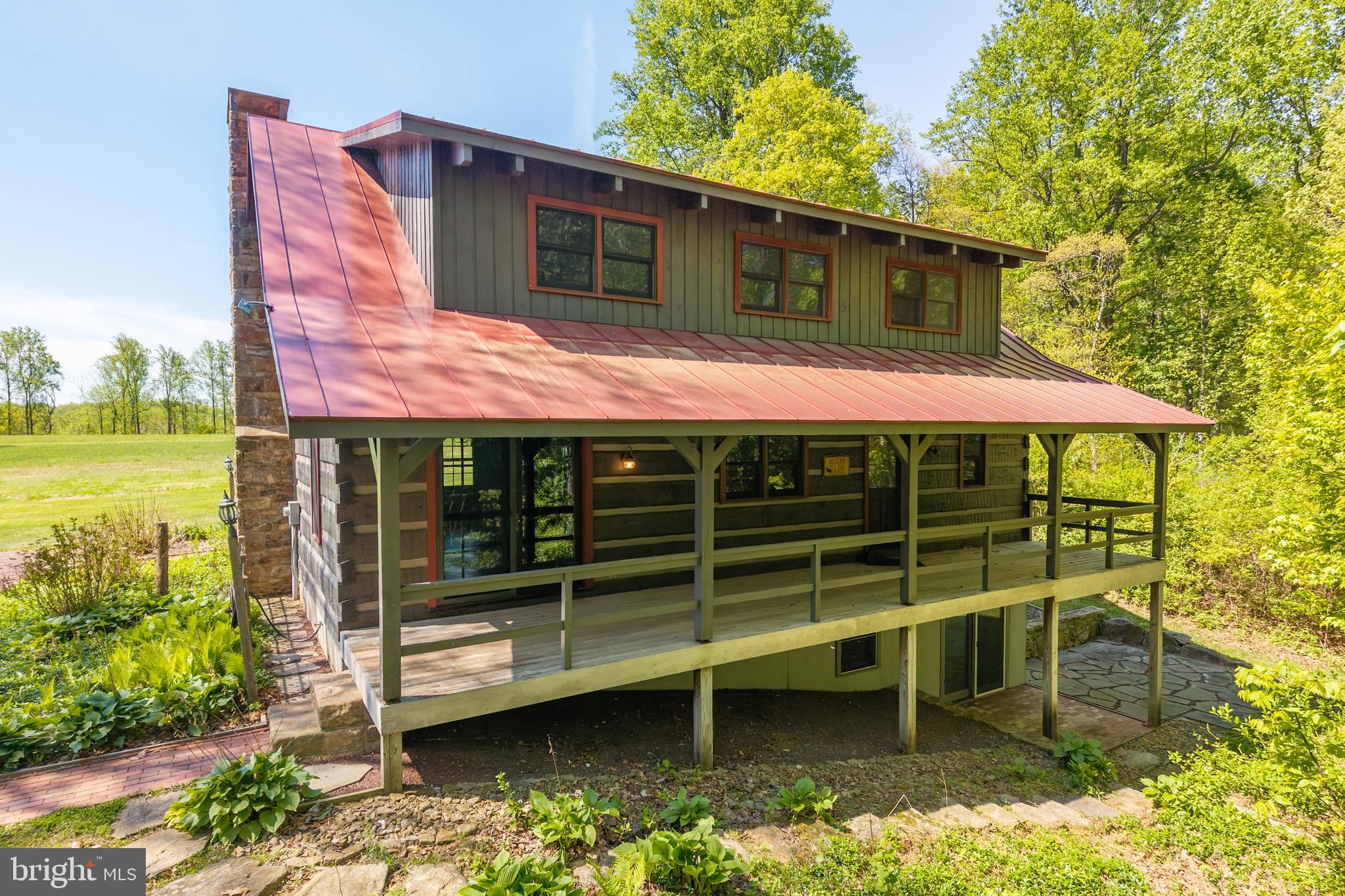 533 Mt Pleasant Road Pottstown, PA 19465 - Photo 45 of 109 8x40 back porch