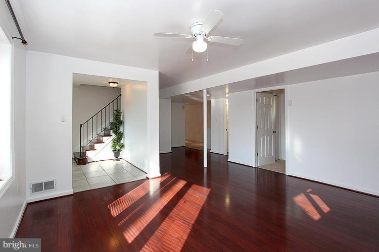 15807 Kerr Road Laurel, MD 20707 - Photo 18 of 30 Family Room