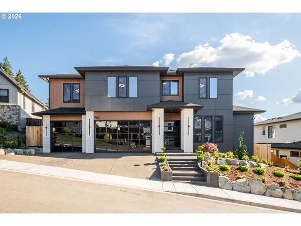 $1,699,000 | 989 West Magnolia Loop, Washougal, WA 98671
