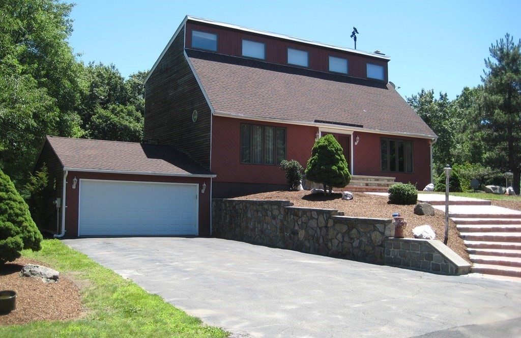 4 Oaklawn Road Freetown, MA 02702 - Photo 2 of 37