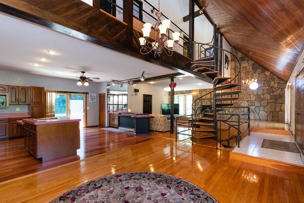 4 Oaklawn Road Freetown, MA 02702 - Photo 3 of 37