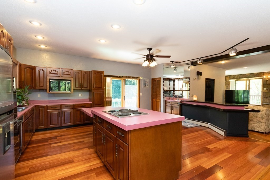 4 Oaklawn Road Freetown, MA 02702 - Photo 5 of 37
