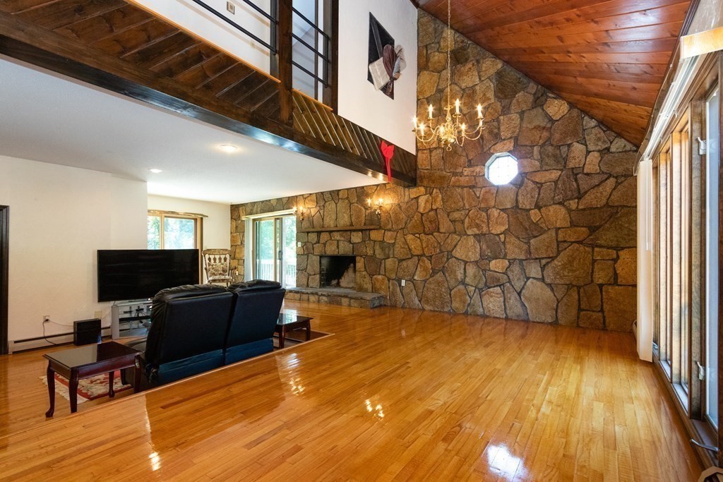 4 Oaklawn Road Freetown, MA 02702 - Photo 10 of 37