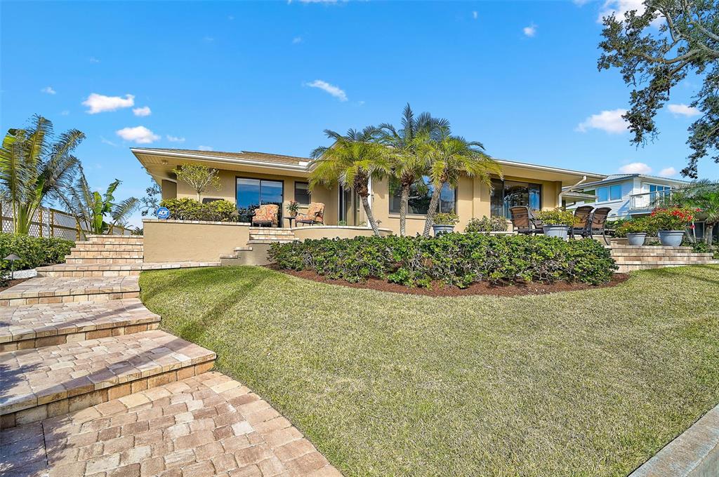 641 Bayshore Road Nokomis, FL 34275 - Photo 16 of 64