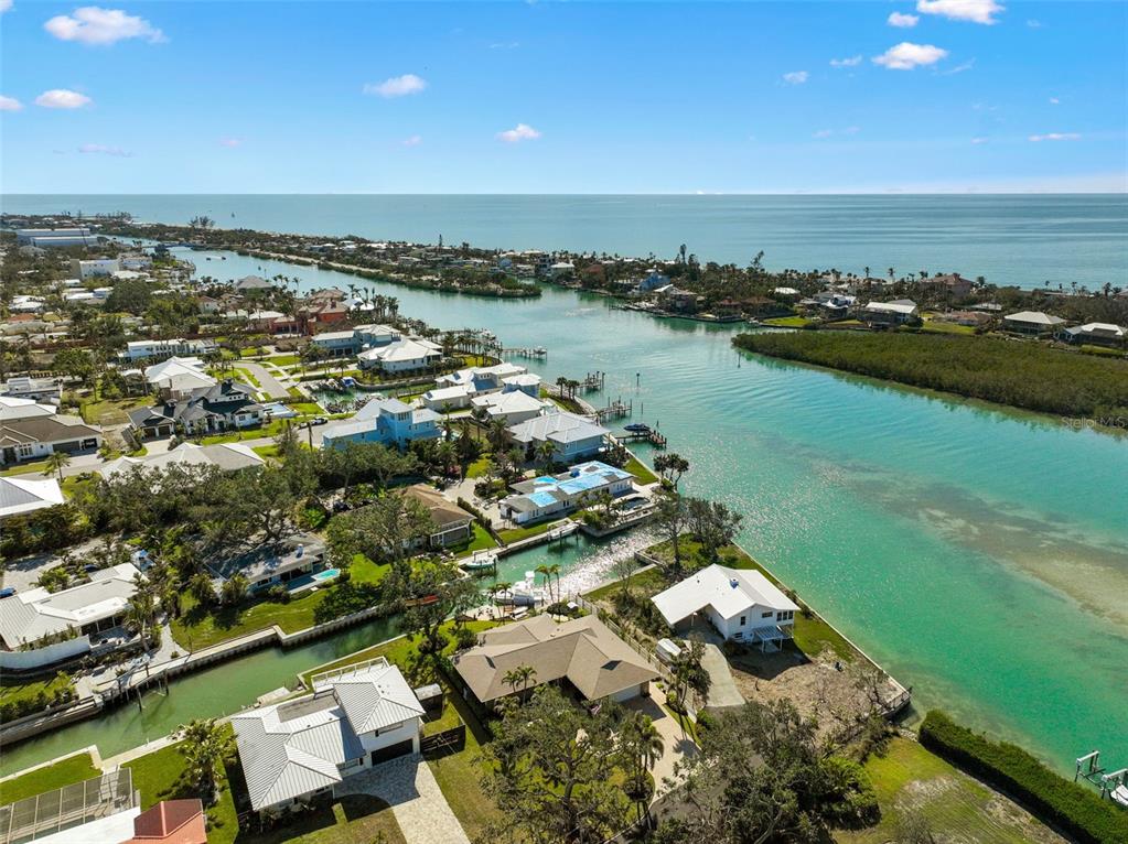 641 Bayshore Road Nokomis, FL 34275 - Photo 22 of 64