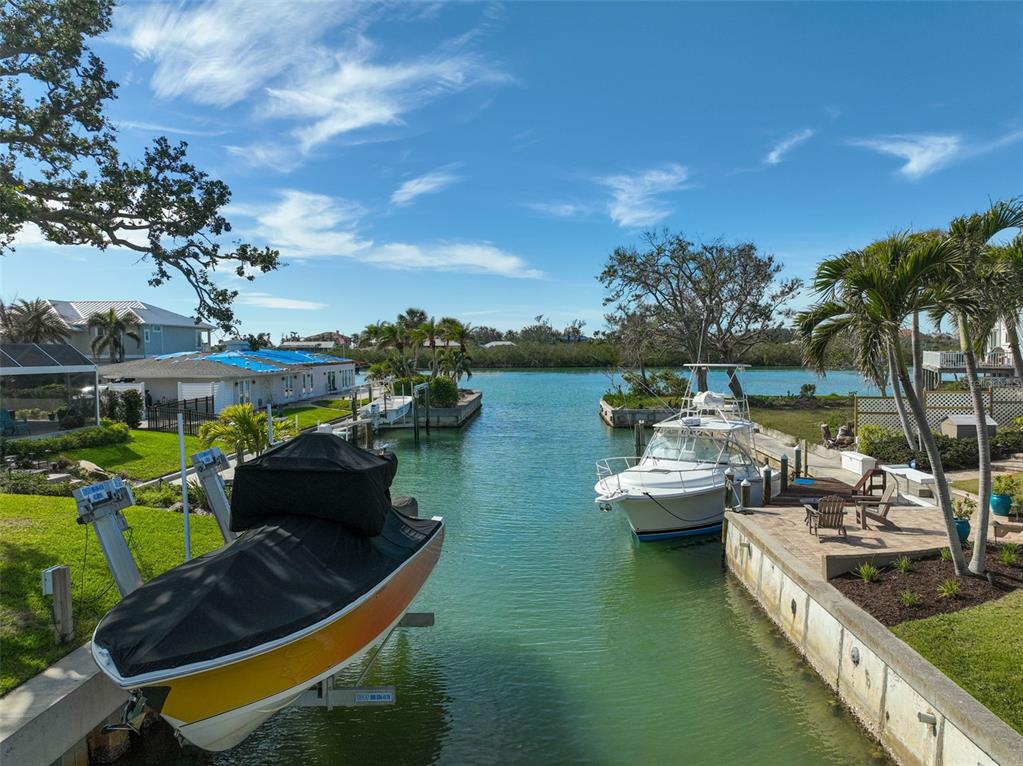 641 Bayshore Road Nokomis, FL 34275 - Photo 25 of 64
