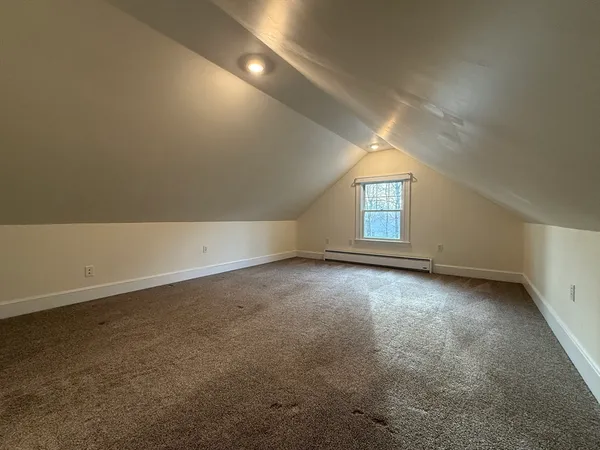 $3,300 | 89 Mill Street, Unit 1, Weymouth, MA 02188