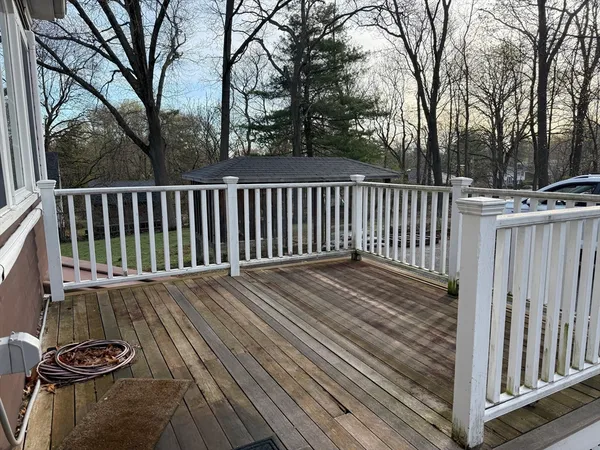 $3,300 | 89 Mill Street, Unit 1, Weymouth, MA 02188