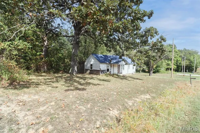 $27,900 | 602 West 6th Street, Dixon, MO 65459