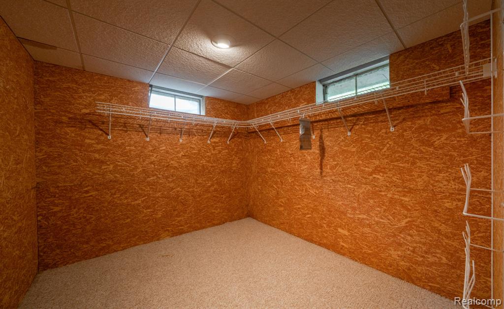 940 West Predmore Road Oakland, MI 48363 - Photo 41 of 60