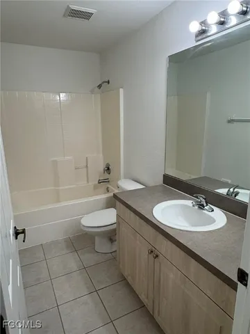 $1,550 | 1321 Diplomat Parkway East, Cape Coral, FL 33909