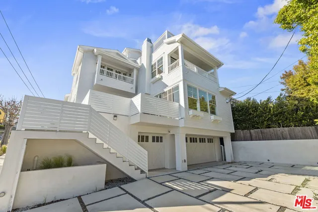 a view of a house with a house