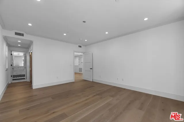 a view of empty room