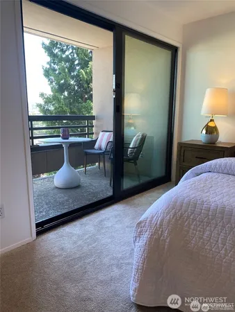 $3,500 | 700 Crockett Street, Unit 204, Seattle, WA 98109