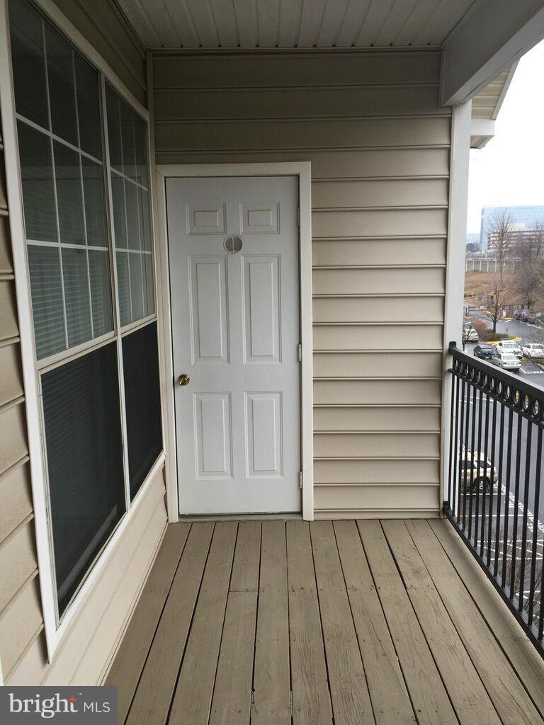 1530 Spring Gate Dr., Unit 9411 McLean, VA 22102 - Photo 20 of 22 Exterior (Rear)