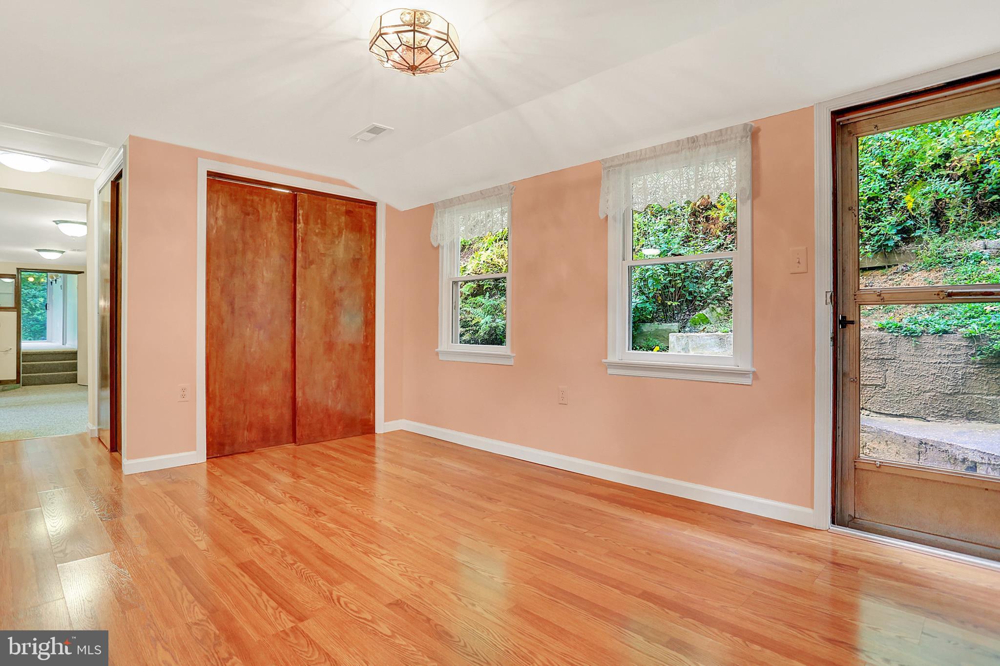 10 Hilltop Road Delta, PA 17314 - Photo 12 of 20 Dining Room