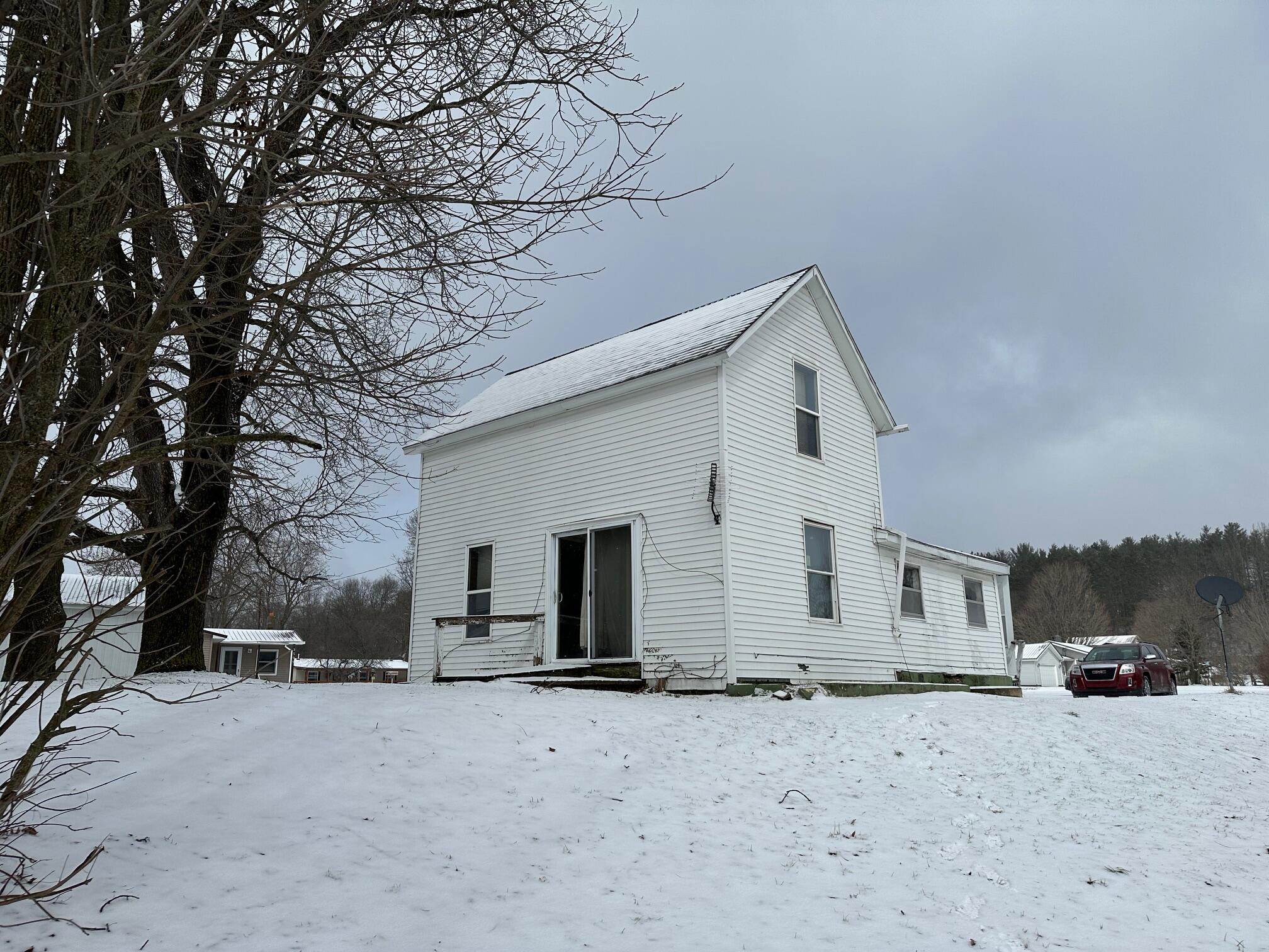 3593 South Maple Island Road Hesperia, MI 49421 - Photo 2 of 12 3593SMapleIsland-Rear