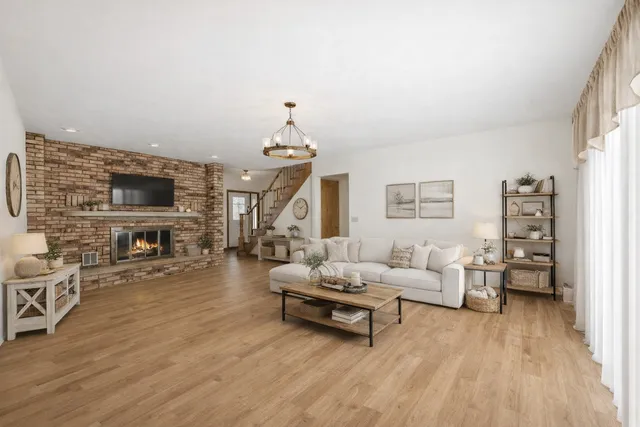 $335,000 | 524 Meadow Lane, Beecher, IL 60401