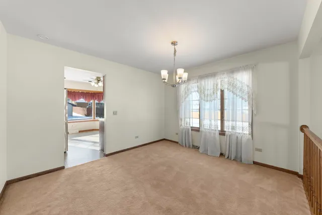 $335,000 | 524 Meadow Lane, Beecher, IL 60401