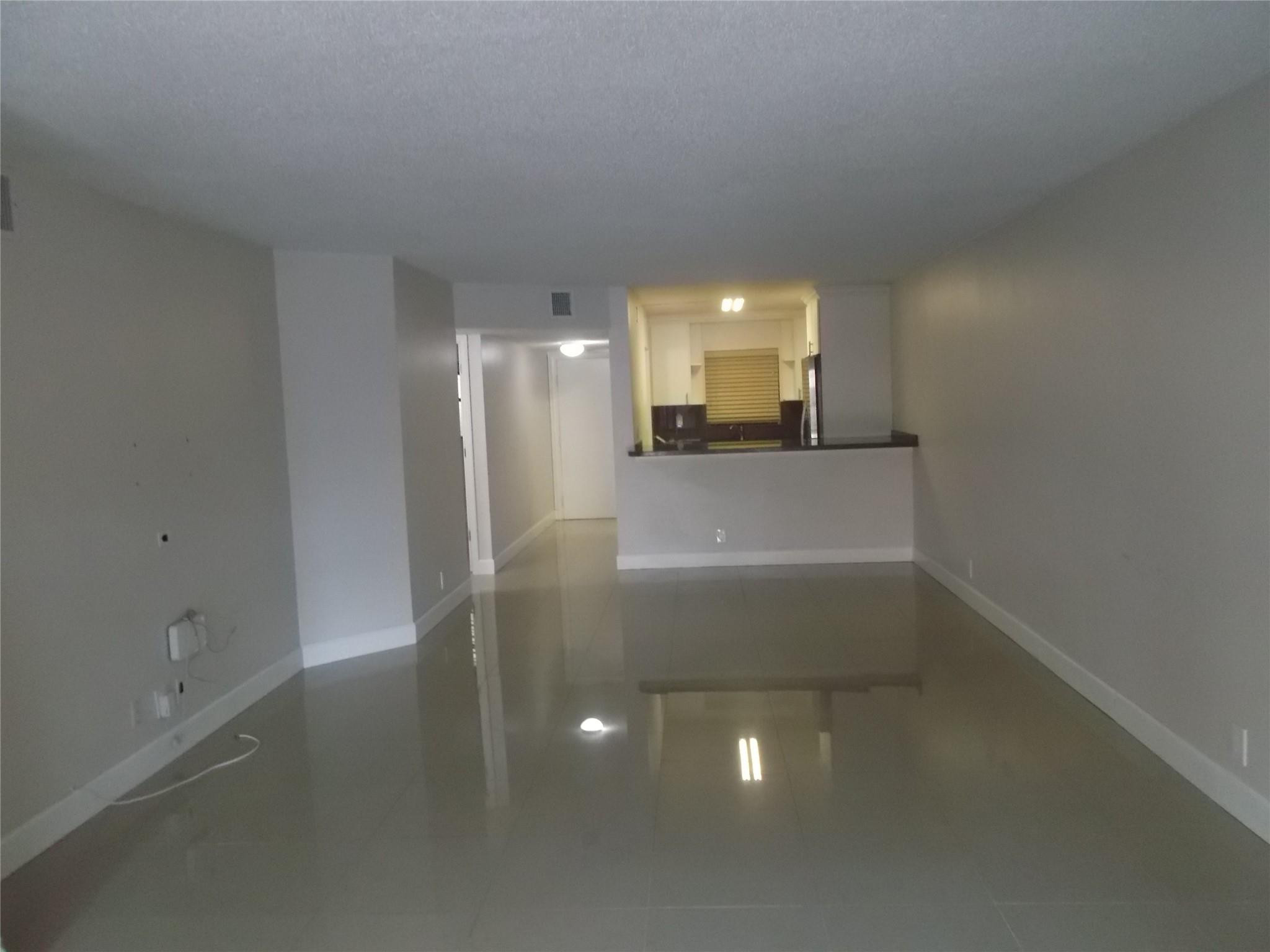 2955 Riverside Drive, Unit 103 Coral Springs, FL 33065 - Photo 4 of 26 Photo 1