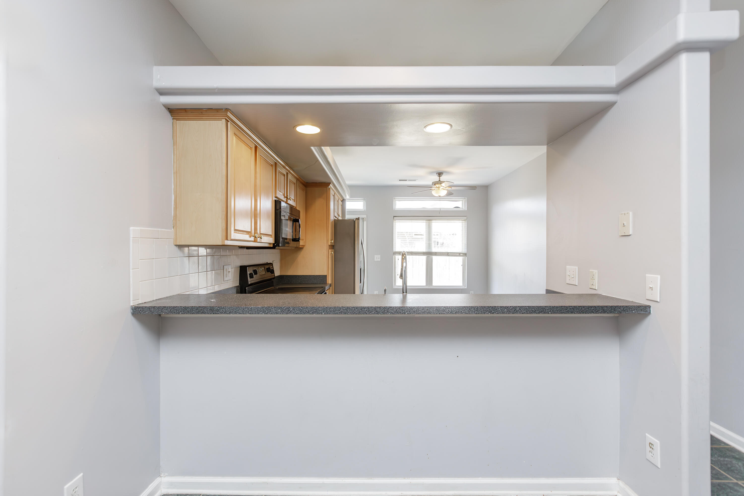 2540 Spring Valley Loop Lexington, KY 40511 - Photo 7 of 29 1-7