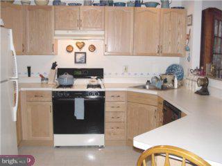 72 Walker Road Limerick, PA 19468 - Photo 3 of 6 Gallery Image 3
