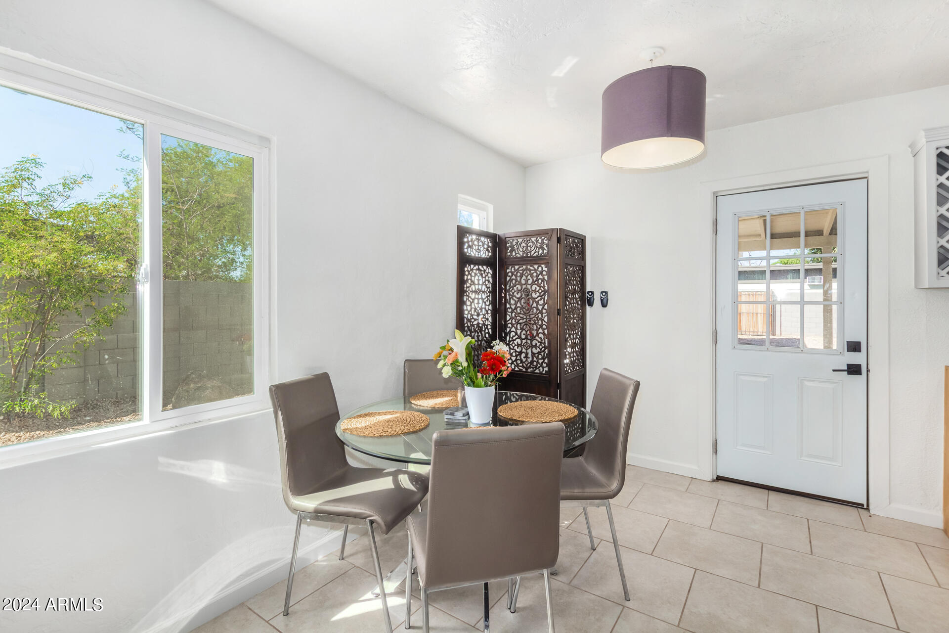 1814 West Roma Avenue Phoenix, AZ 85015 - Photo 11 of 32 0011-11 - Roma