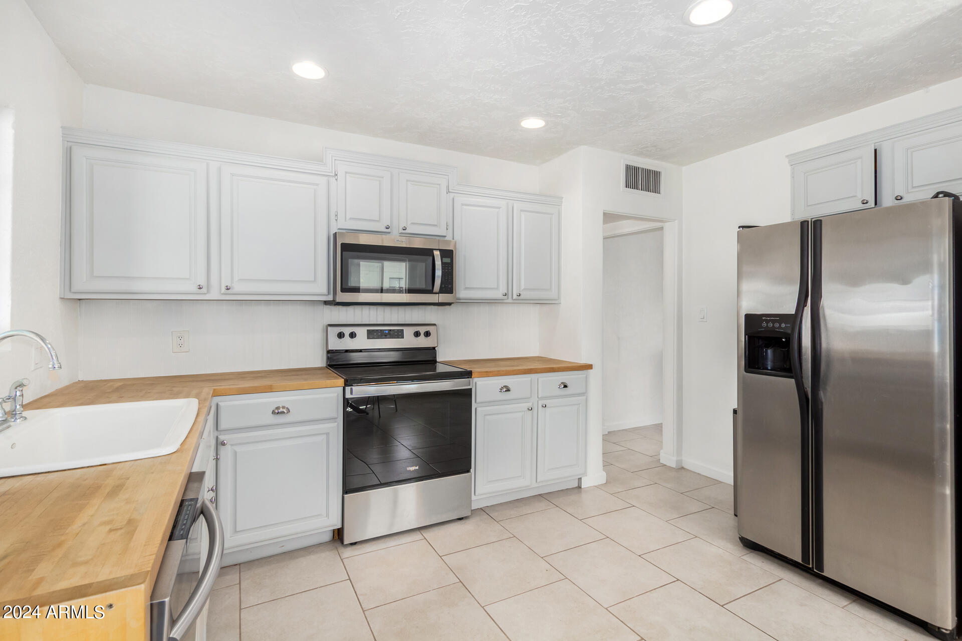 1814 West Roma Avenue Phoenix, AZ 85015 - Photo 14 of 32 0014-15 - Roma
