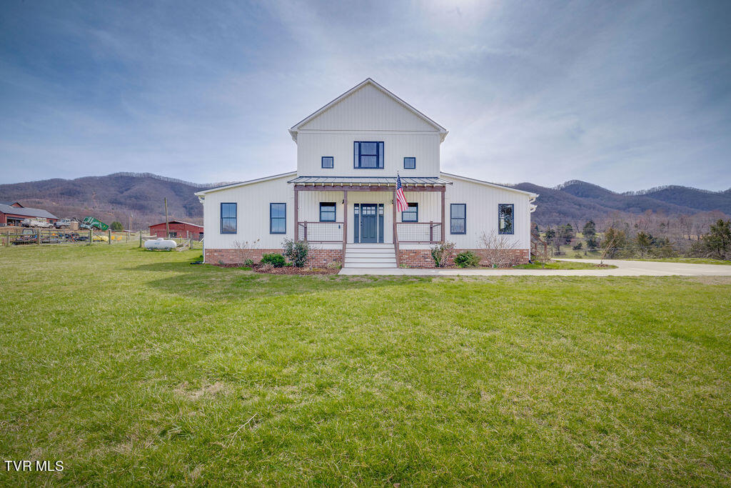 259 Bill Bennett Road Johnson City, TN 37604 - Photo 1 of 61 001