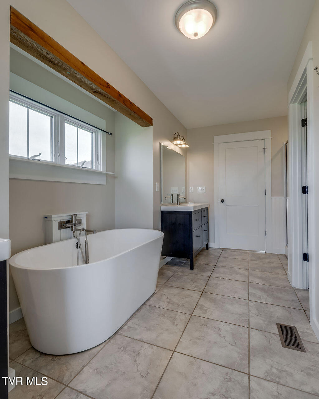 259 Bill Bennett Road Johnson City, TN 37604 - Photo 27 of 61 027