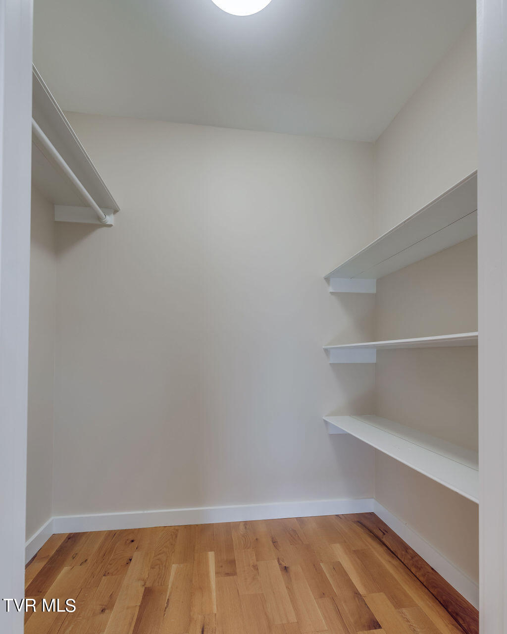 259 Bill Bennett Road Johnson City, TN 37604 - Photo 40 of 61 040