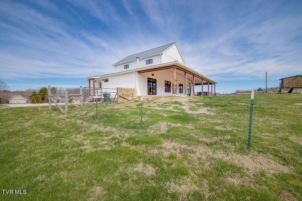 259 Bill Bennett Road Johnson City, TN 37604 - Photo 41 of 61 041