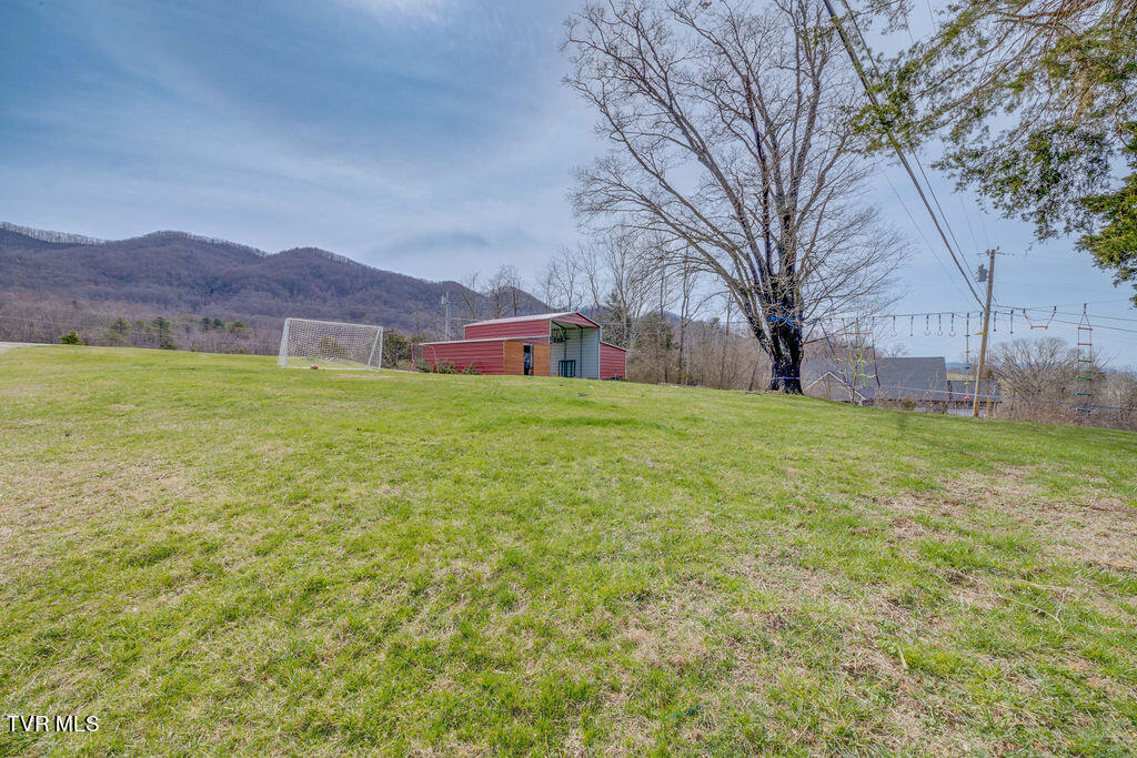 259 Bill Bennett Road Johnson City, TN 37604 - Photo 45 of 61 045