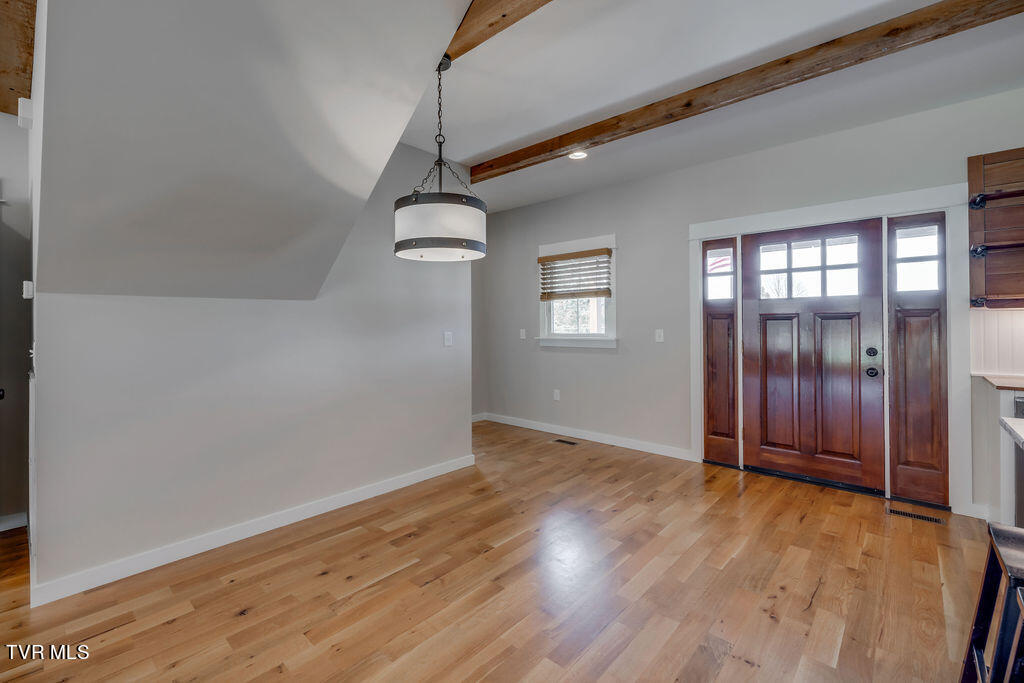 259 Bill Bennett Road Johnson City, TN 37604 - Photo 7 of 61 007