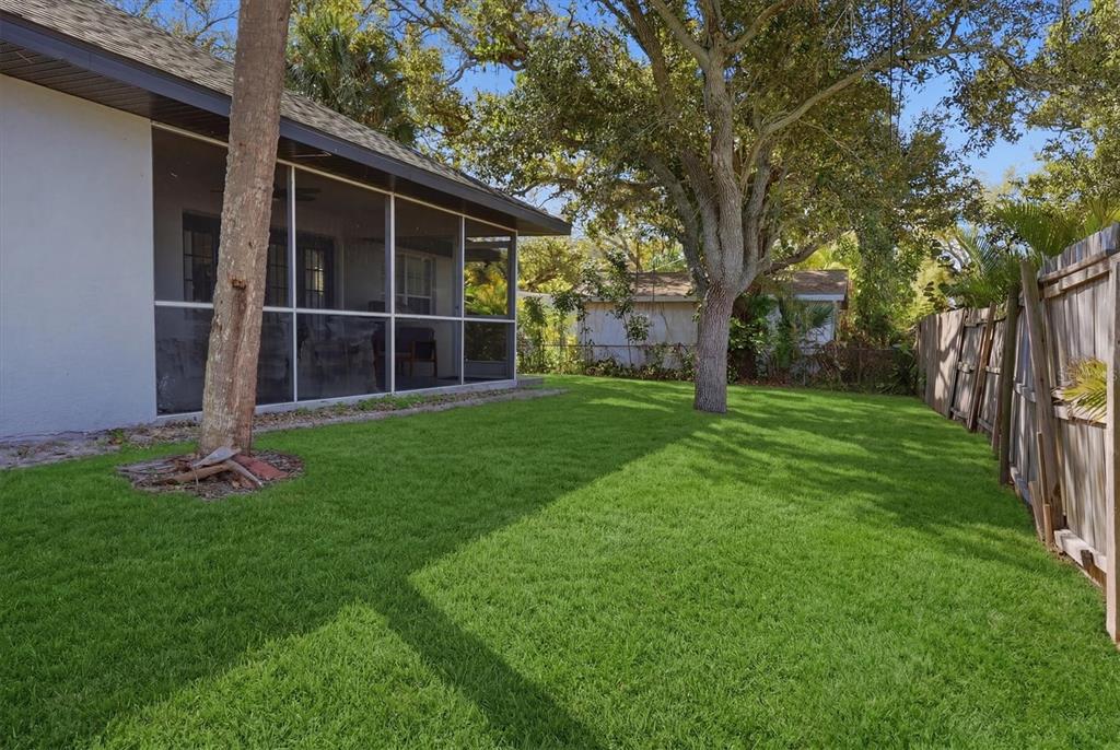 1930 Faun Road Venice, FL 34293 - Photo 27 of 29
