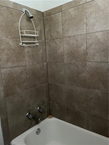 $1,000 | 2060 Benefit Street, New Orleans, LA 70122