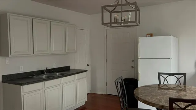 $1,000 | 2060 Benefit Street, New Orleans, LA 70122