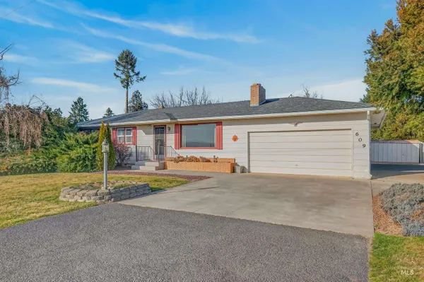 $415,000 | 609 Grelle Avenue, Lewiston, ID 83501