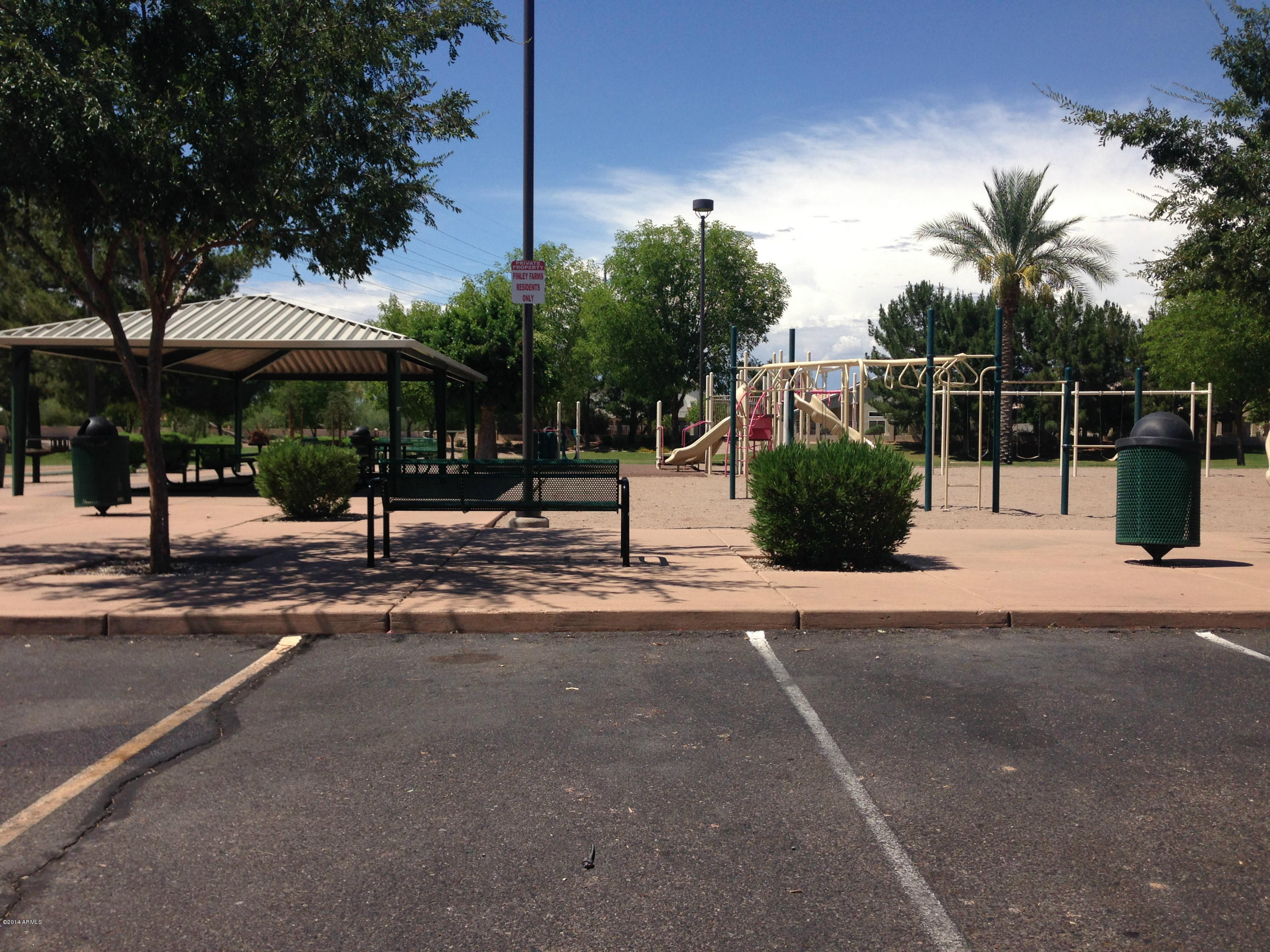 2043 East Willow Wick Road Gilbert, AZ 85296 - Photo 14 of 17 IMG_1843